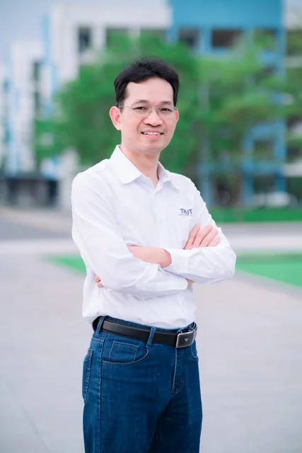 PGS.TS. Vũ Quốc Việt