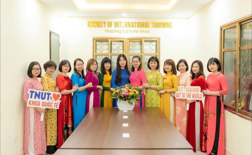 Chương trình đào tạo cử nhân ngành Ngôn ngữ Anh