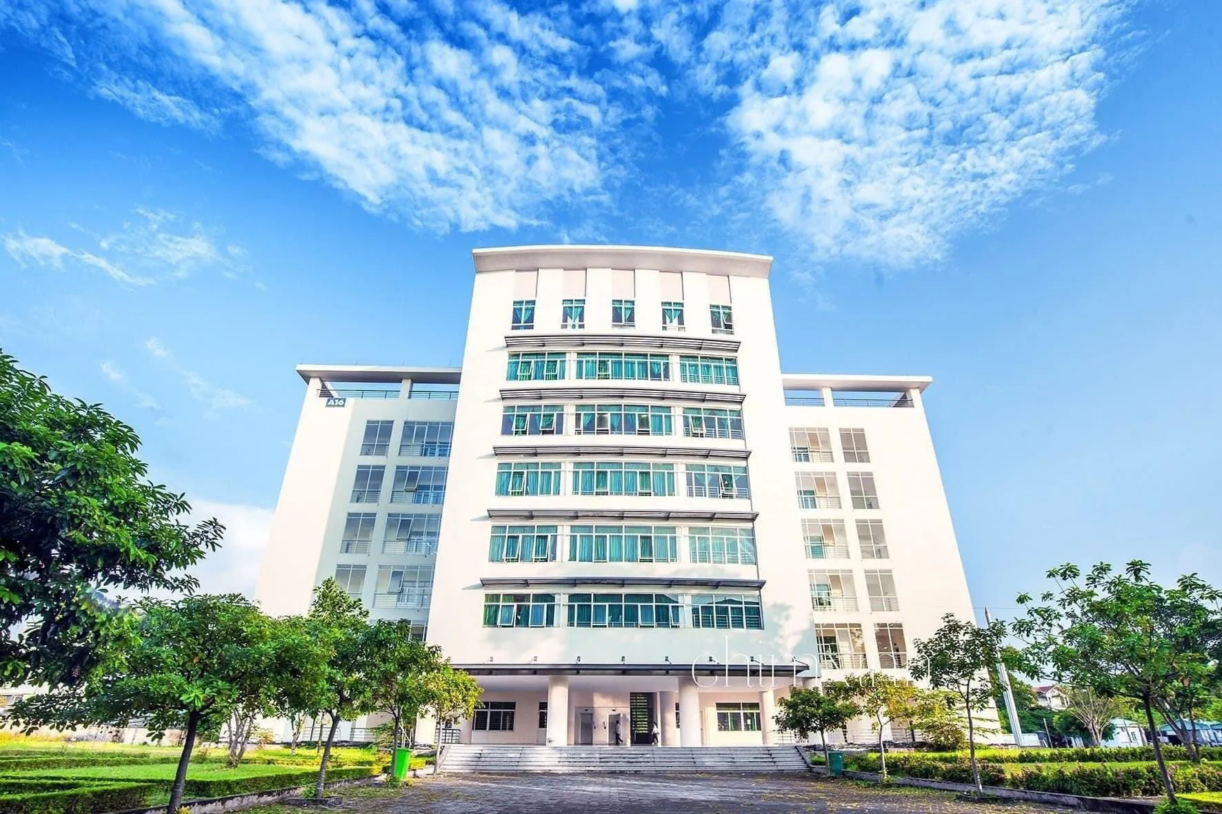 Danh sách thí sinh trúng tuyển chính thức đại học chính quy năm 2023 vào trường Đại học Kỹ thuật Công nghiệp - Đại học Thái Nguyên.