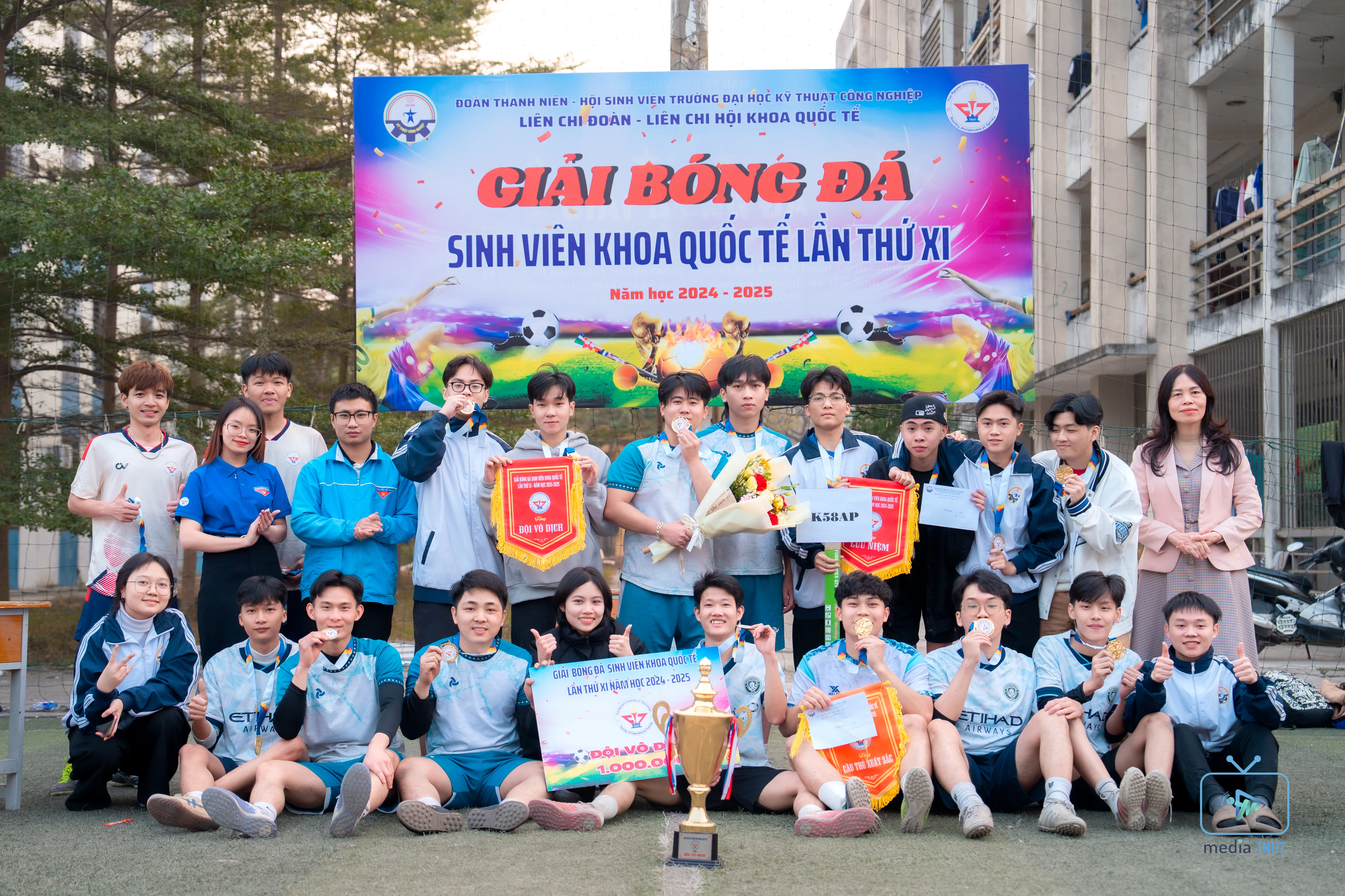 GIẢI BÓNG ĐÁ SINH VIÊN KHOA QUỐC TẾ LẦN THỨ XI, NĂM HỌC 2024-2025